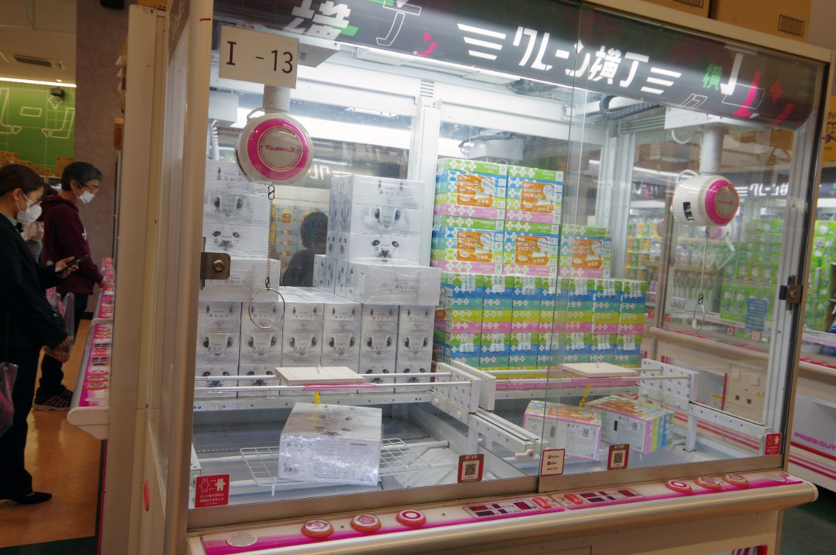 【子どもとおでかけ】クレーン横丁 極 小松島店 家族で楽しめる クレーンゲーム専門店がオープン