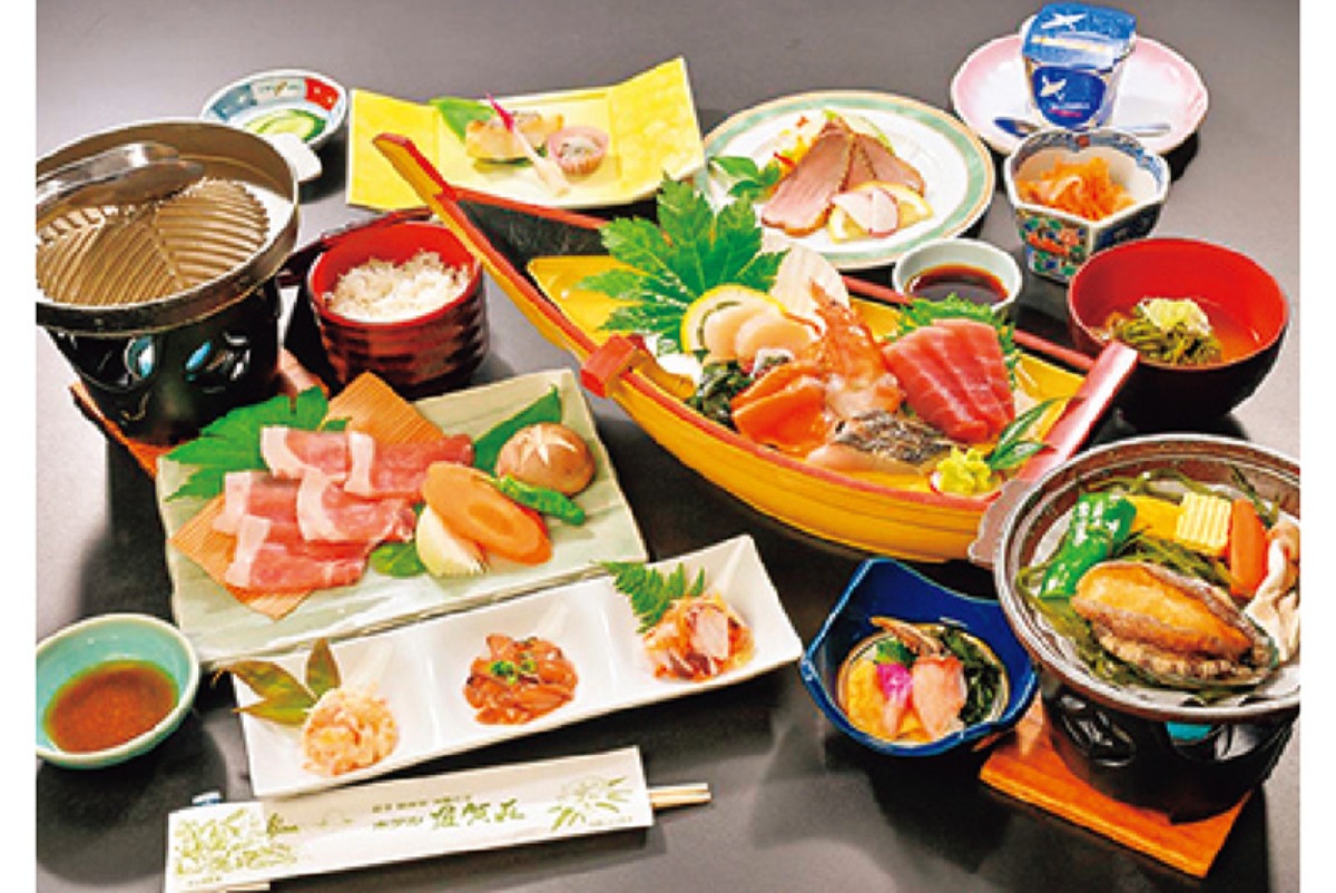 南北海道から北東北へ｜田野畑村　断崖絶壁の美しい海岸線が続く､ 三陸海岸を代表する景勝地