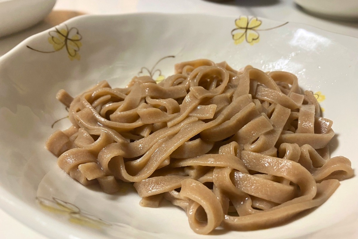 道南のまちの新・美食ブランド『十八番』シリーズの米麺を実食！