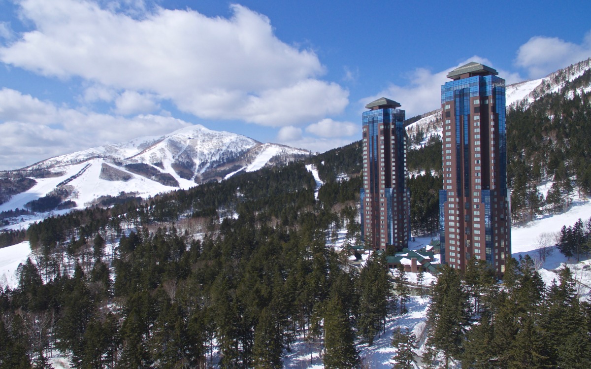 冬のトマムで味わう蟹と大地の美食体験