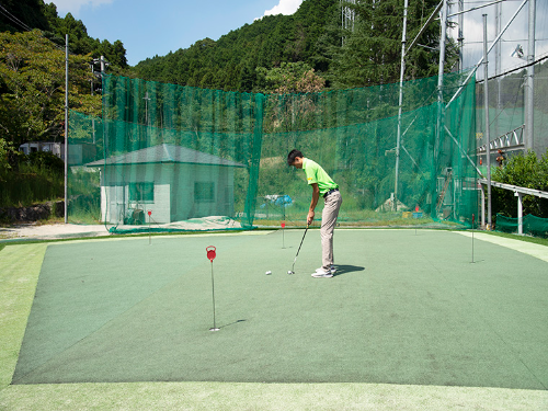 【特典あり！】ゴルフ好き必見！「奈良グリーン倶楽部」で令和最新のゴルフ練習場を体験せよ！