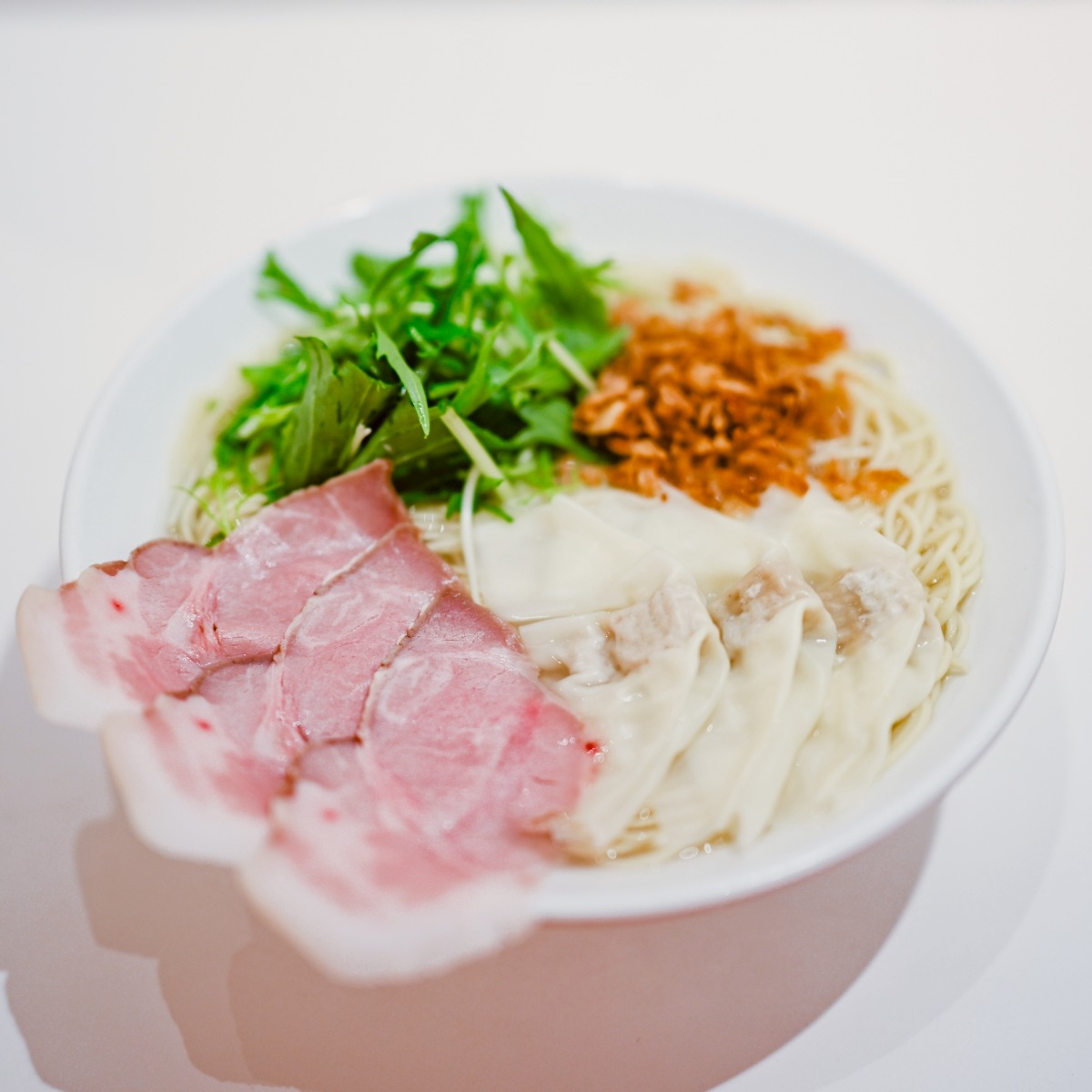 《透明醤油ラーメン専門店 86noodle》罪悪感なし！あっさりスープ＆ツルもち麺の新感覚ラーメン