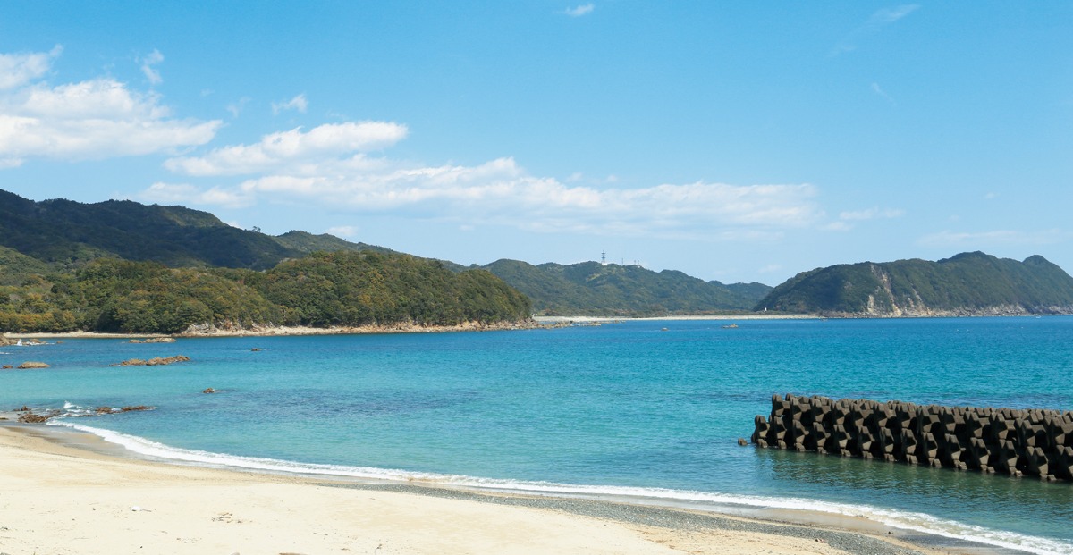 《まとめ》海×カフェvol.2徳島県南の穏やかな海を感じるカフェ4選。サーファーやウミガメが集まる県南の壮大な海。足を伸ばして、リフレッシュしよう！