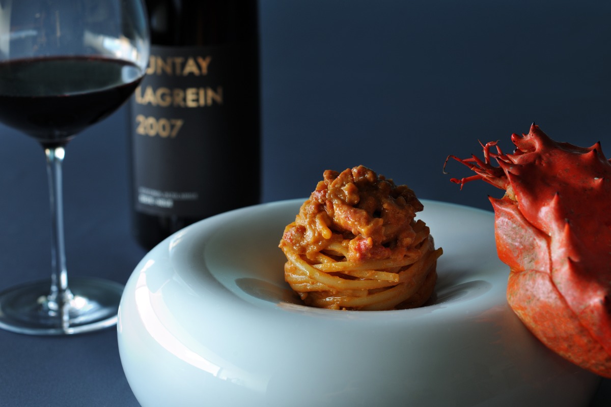 冬のトマムで味わう蟹と大地の美食体験