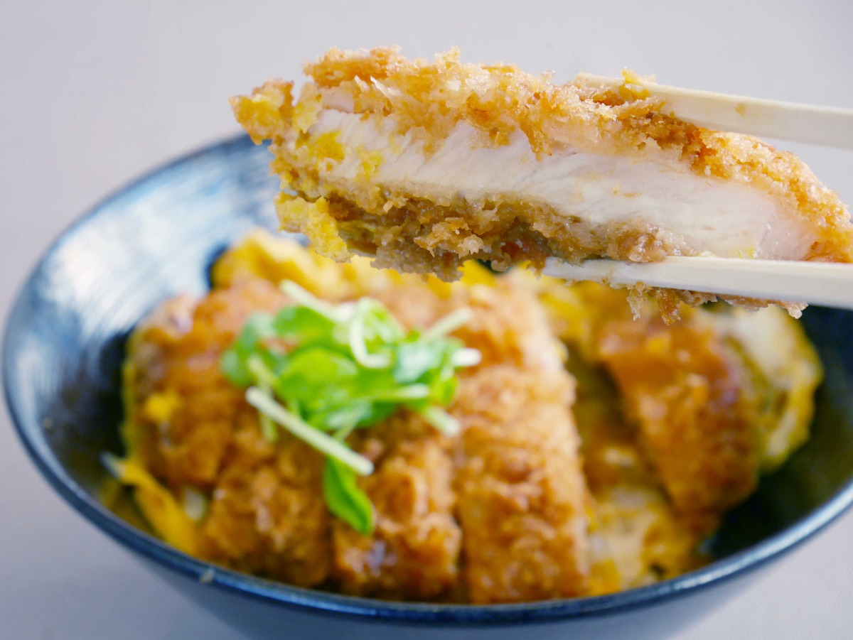 《食堂.Don》ローカルグルメをガッツリ食べて昼からの活力に
