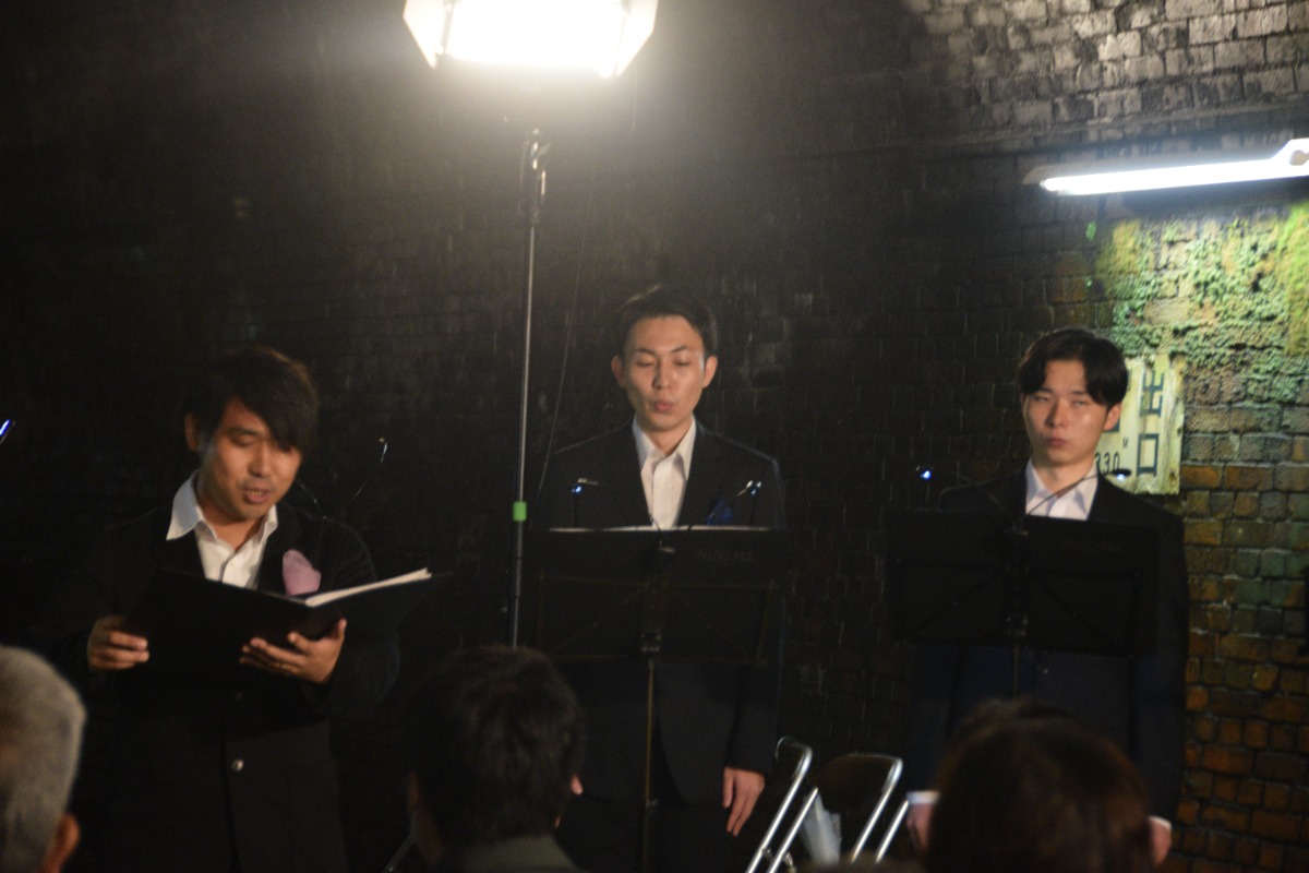 「残響が長く続く」　旧生駒トンネルにて「大阪芸術大学生による声楽アンサンブル」演奏会が行われる