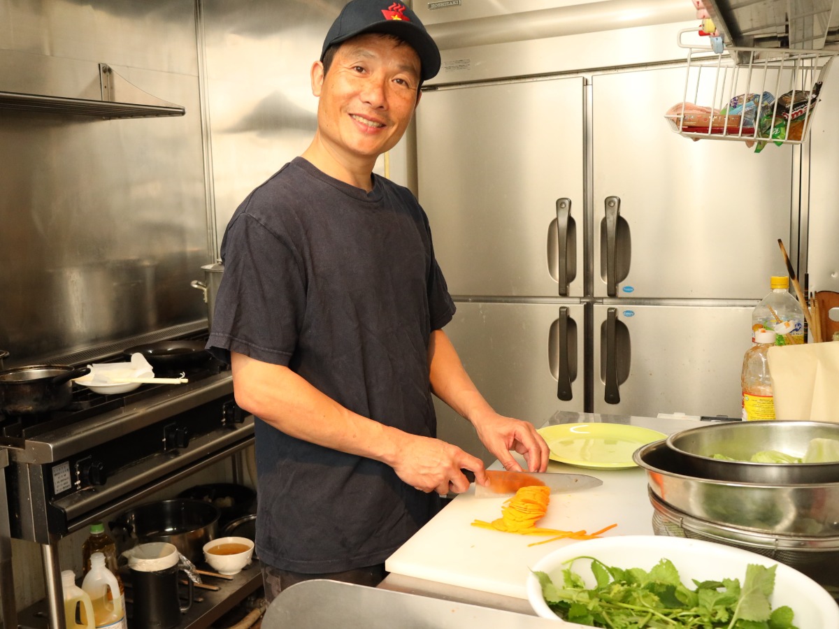 徳島での起業ストーリー／『ベトナムキッチン』オーナーの夢をサポートする『徳島県信用保証協会』