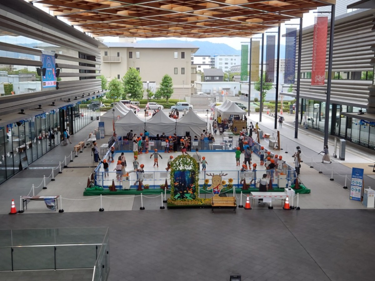 『奈良市コンベンションセンター』で開催中！スケートリンクや物産展を楽しもう！【奈良市】
