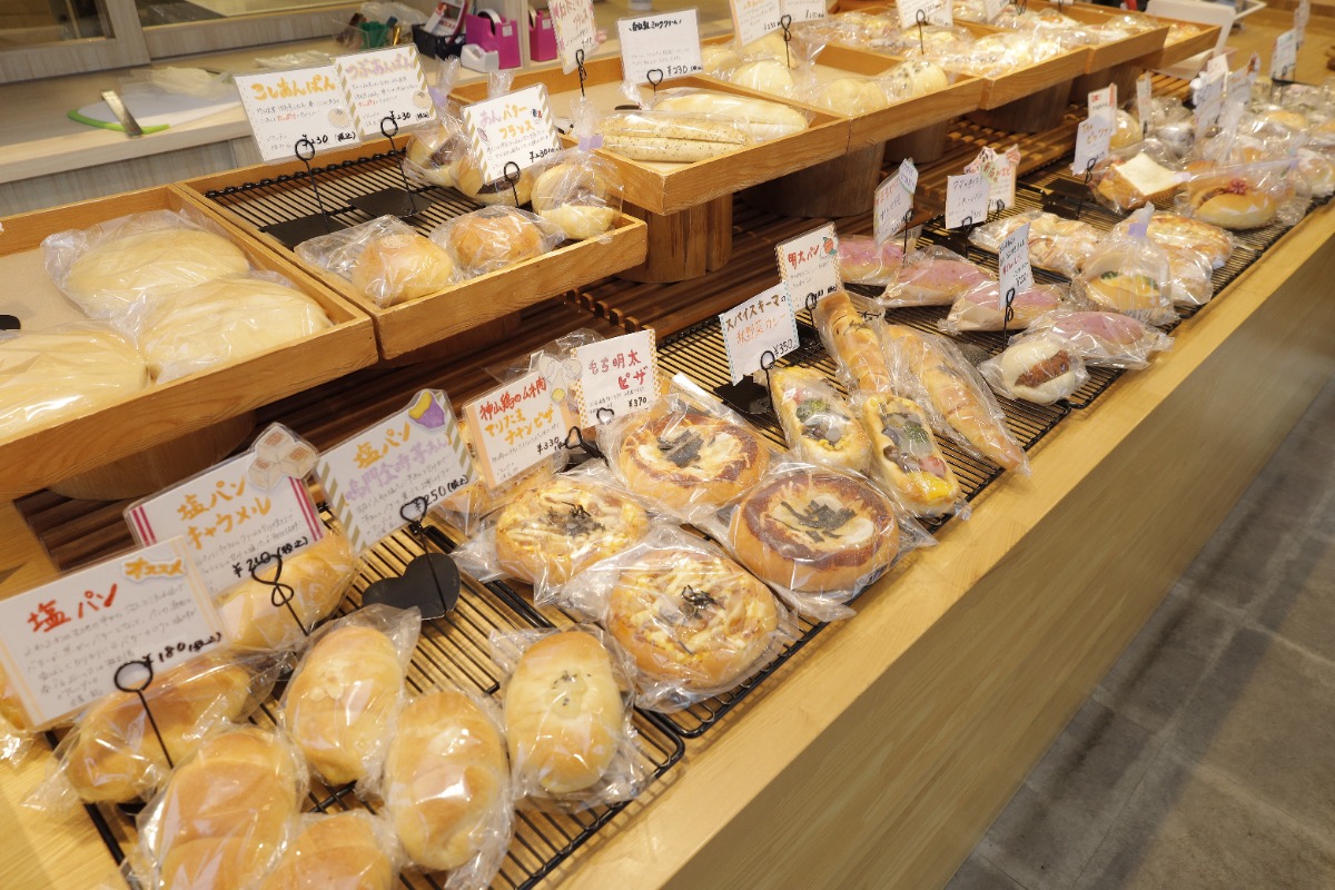 【徳島市佐古五番町／パン屋／幸せを届ける！ 街のベーカリー】食パンがとってもおいしいベーカリー  チンパンジーOK