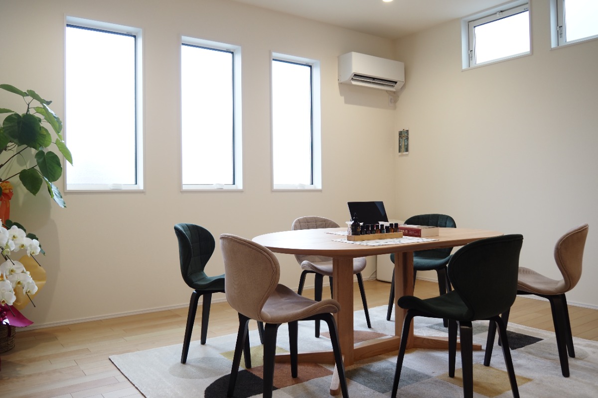 《Aroma Salon めぐる》徳島で体験するアロマトリートメント。doTERRAオイルを使った癒やしのサロン