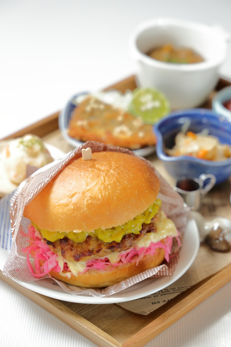 《キッチン うずandぽか》発酵マイスターが手がけるハンバーガーやランチを召し上がれ
