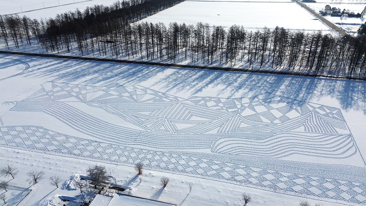 中札内村の雪原に描かれる壮大なアートが2月9日にお目見え！