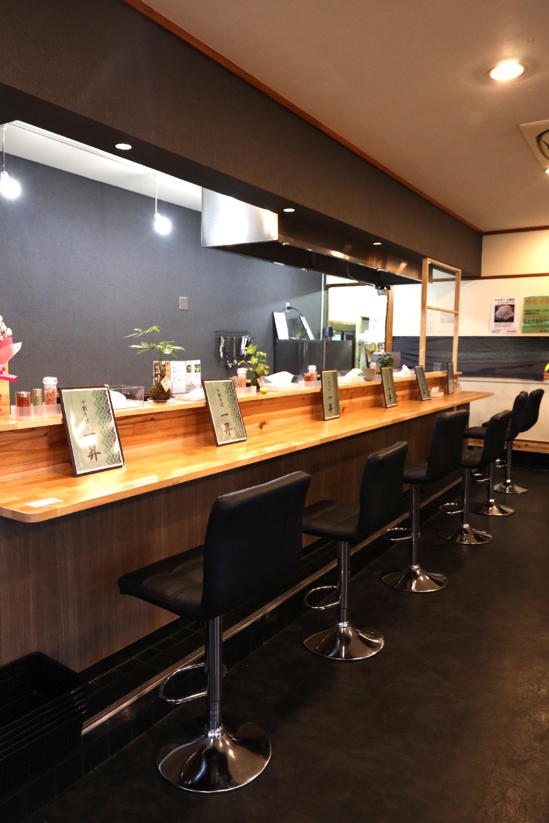 《十割そば 一昇　川内店》行列ができる人気店が市内へ進出！コシのある絶品そばを堪能