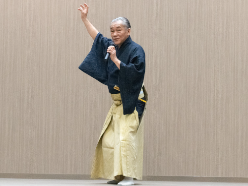 【動画あり】「狂言は喜劇」茂山千三郎さんを迎えて奈良大学が特別講義を開催！
