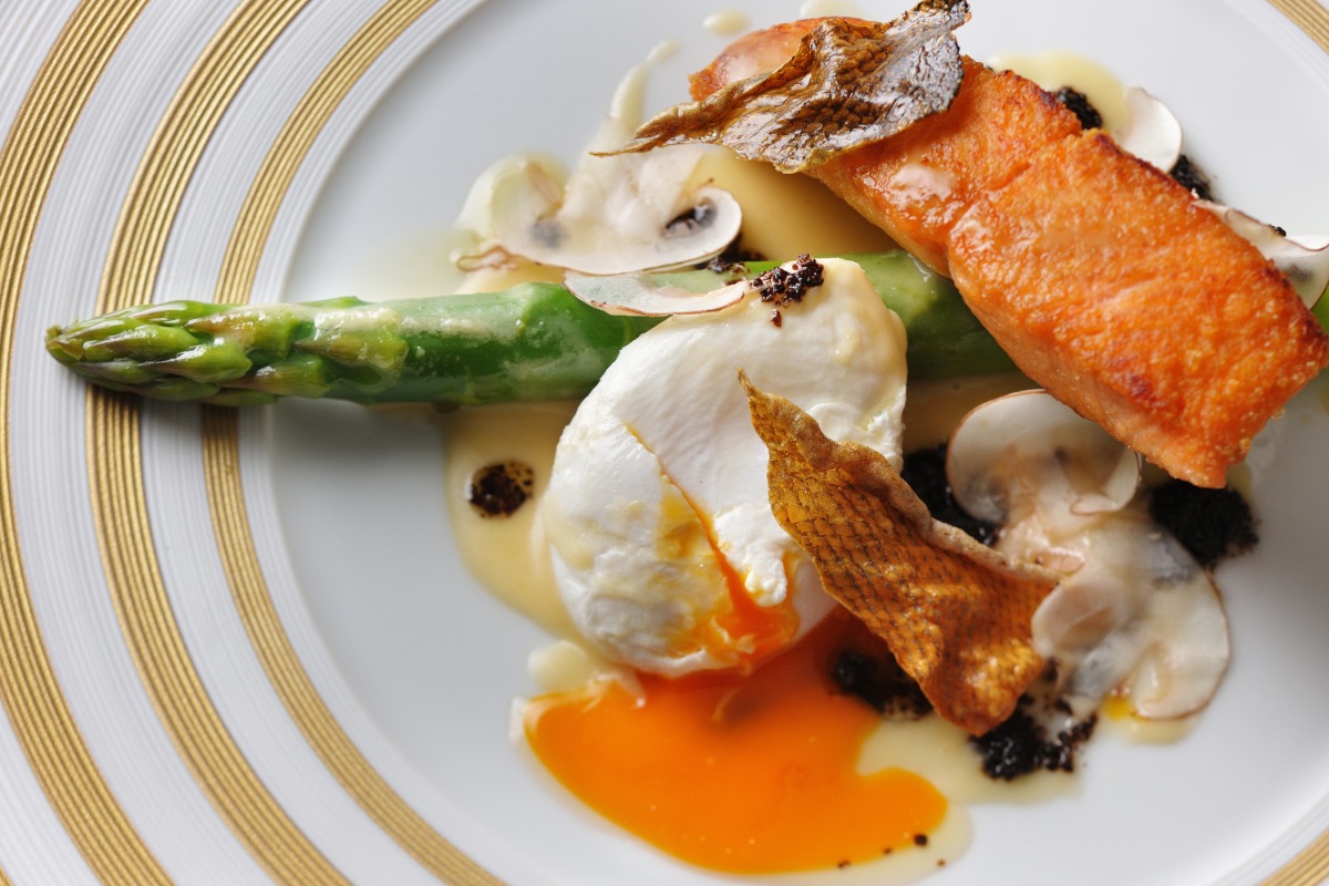 北海道の春を味わい尽くす！リゾナーレトマムの至福のディナー