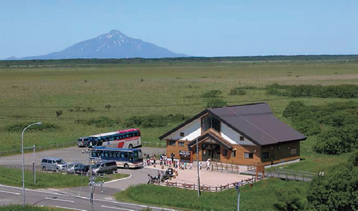 夏の北海道を体感｜幌延町　サロベツ原野の自然とエネルギー産業で有名