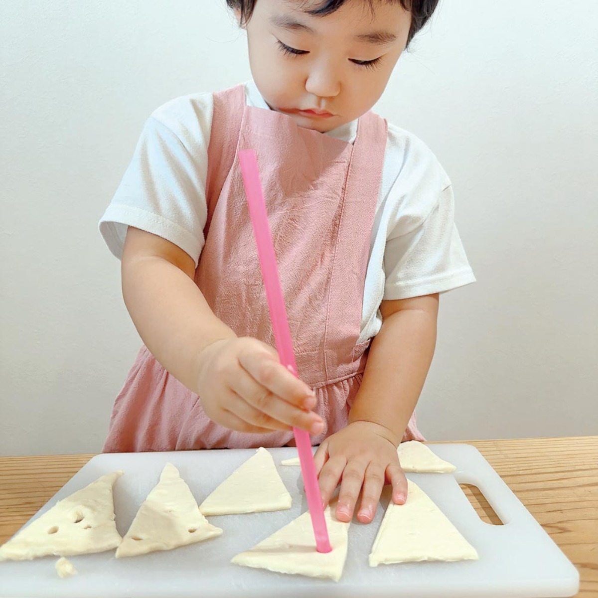 【お料理レシピ】びっくりおばけミートパイ/cotocotoみさき先生の「親子でつくろう!はじめてキッチン」