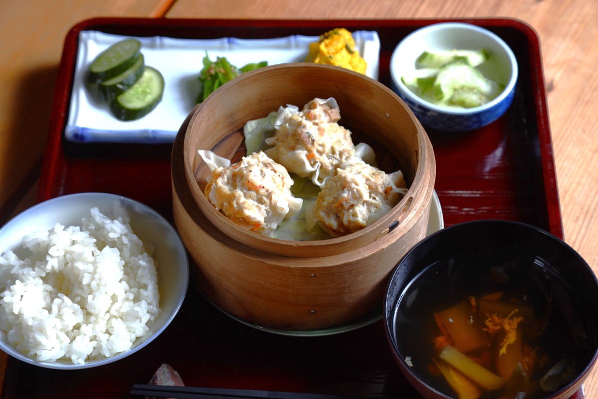 《せせらぎ食堂》上勝町の山中で、自然の音とともに味わう癒しの定食