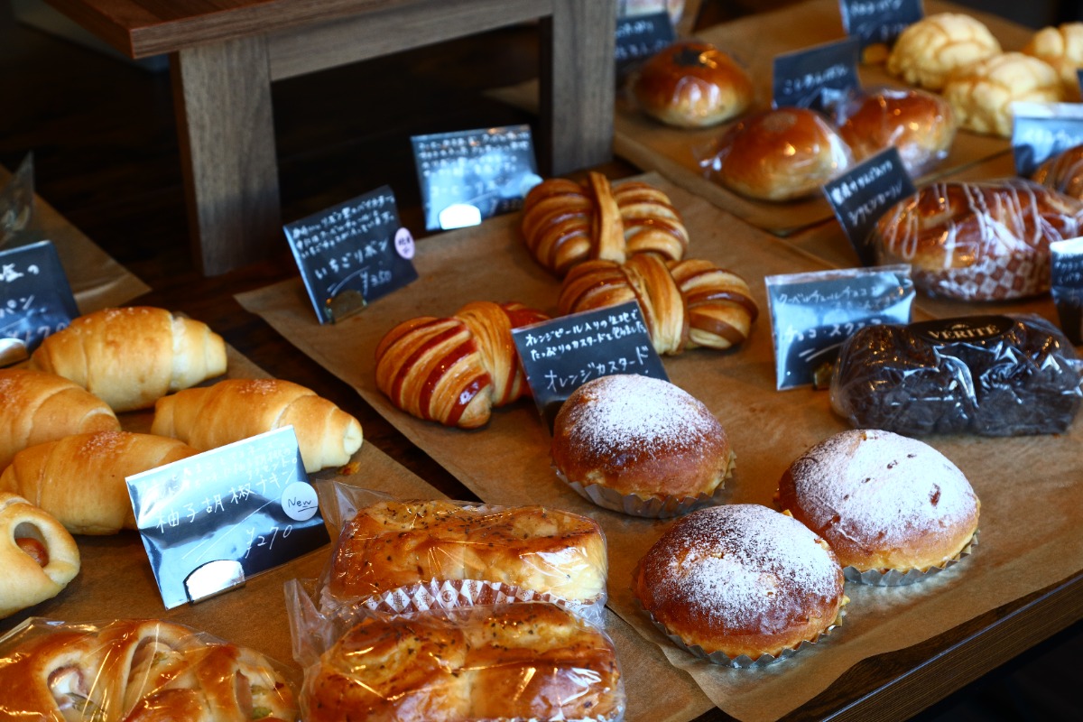 【徳島スイーツ部／おやCHU】BOULANGERIE VÉRITÉ（ヴェリテ／板野郡松茂町）バイカラーがキュートな愛されリボンパンがデビュー