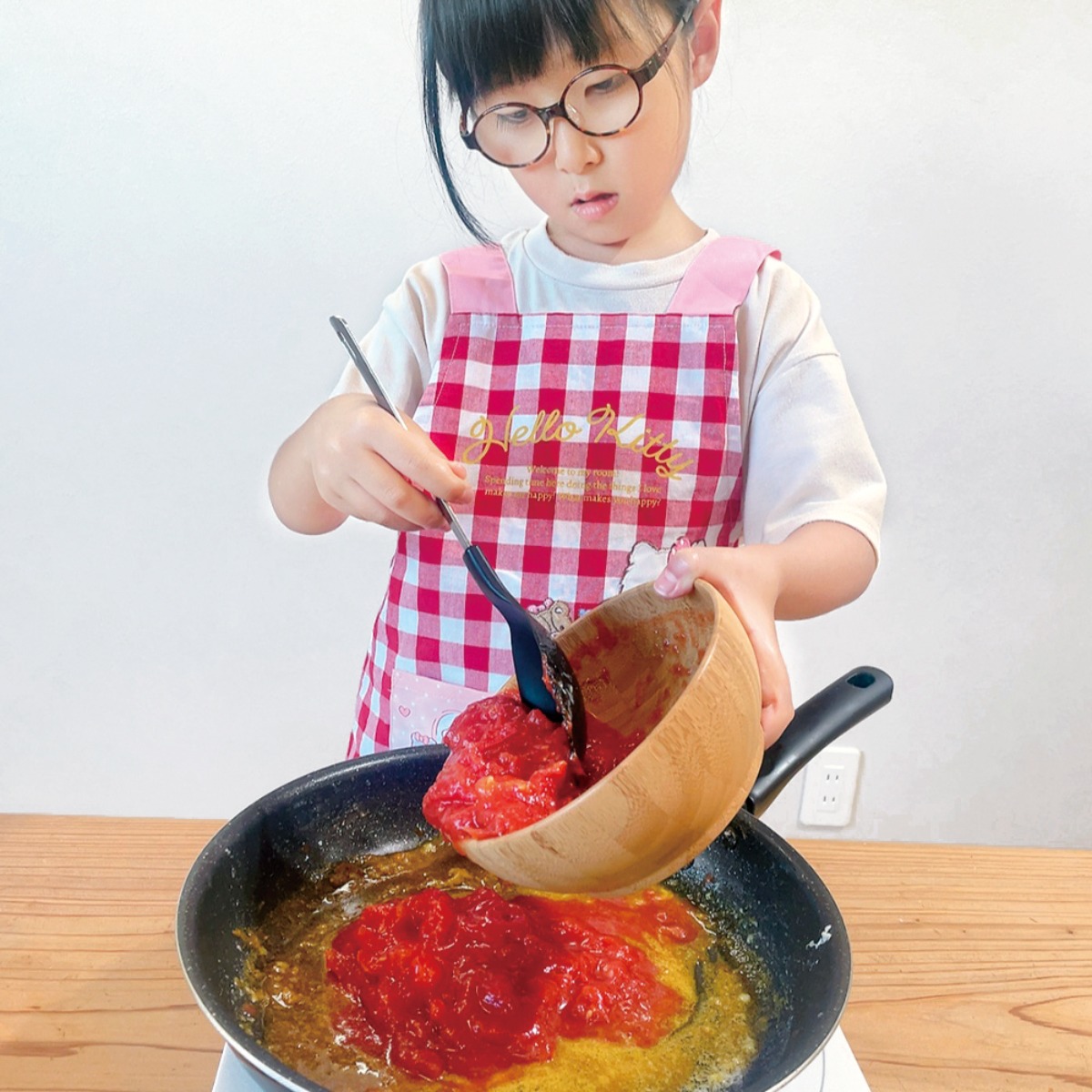 【お料理レシピ】おばけナンと簡単バターツナカレー／cotocotoみさき先生の「親子でつくろう！はじめてキッチン」