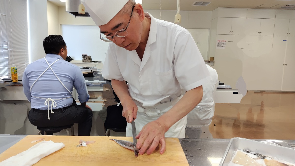 北海道のお寿司「蝦夷前鮨」をプロに教えてもらいました！