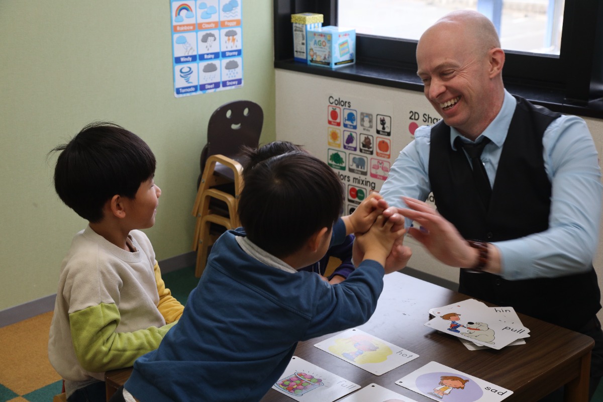 【ワイヤー最新号】徳島の子育てお役立ち情報満載2025年3月号！「瞳輝く瞬間をともに！子どものおけいこガイド」 andmore！