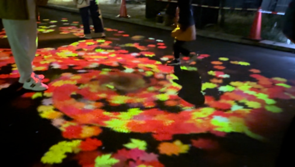 層雲峡の夜、紅葉と光のコラボ！幻想的な空間を体感してきた