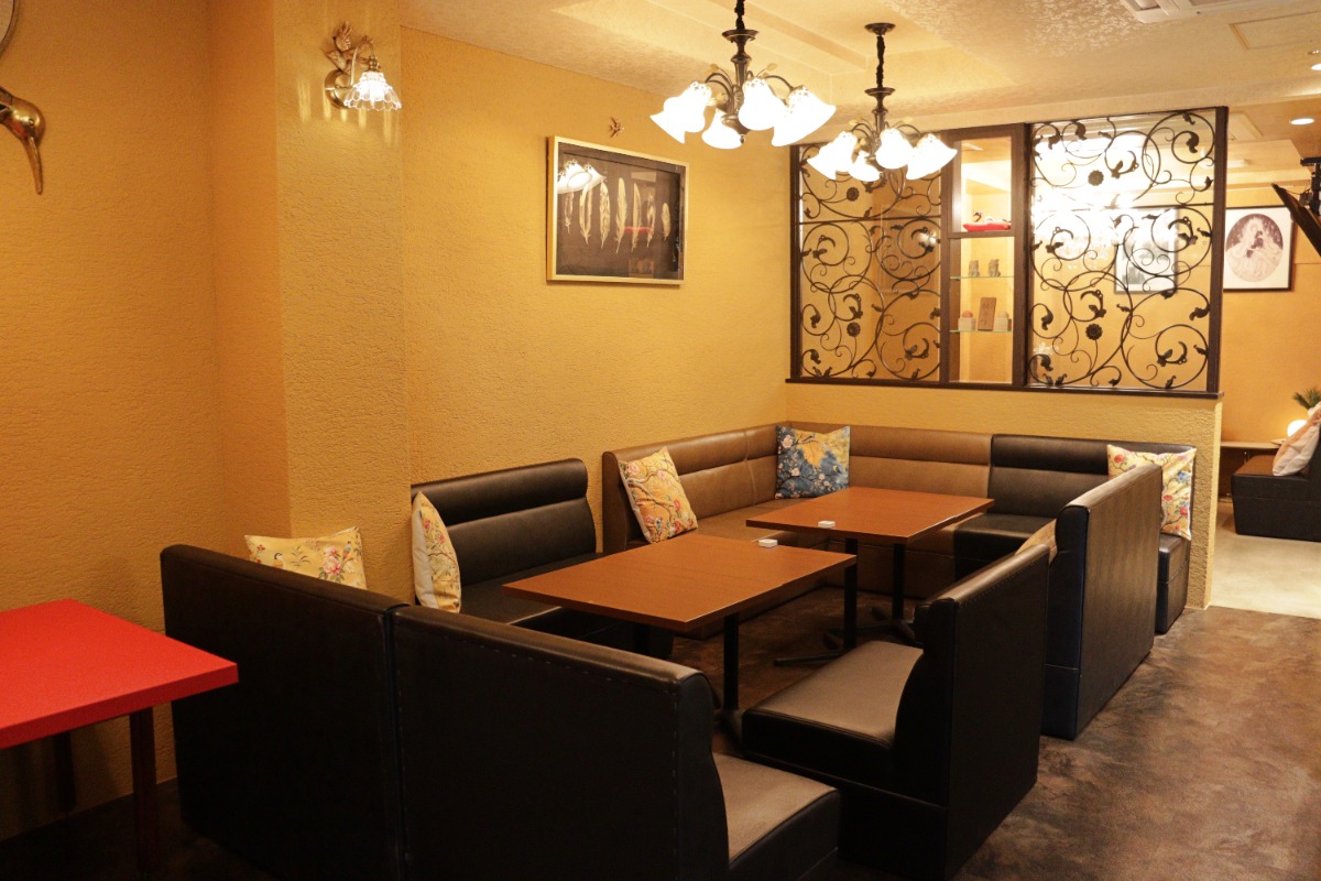 《Restobar  冨町倶楽部ちょっと気の利いた大人のファミレス