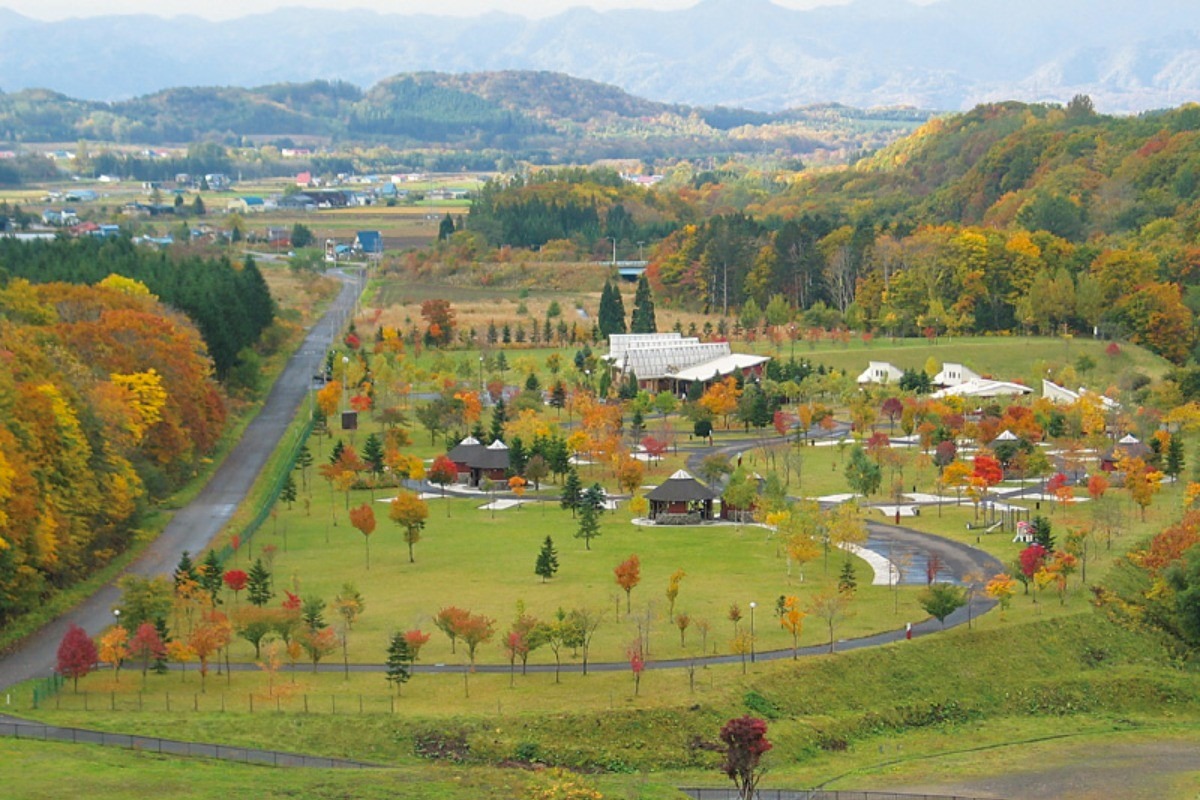 自然豊かな厚沢部町！テレワークサポート、子育て世帯の支援充実