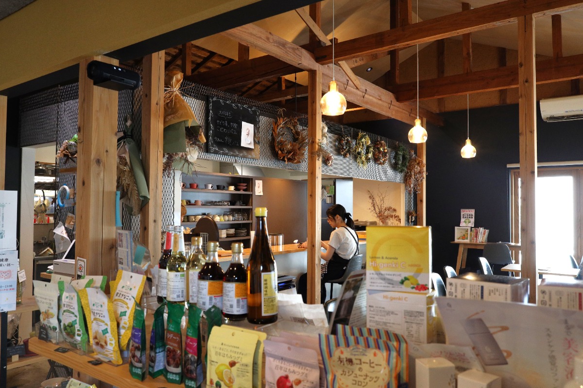 【まいにちランチvol.84】natural cafe やどり菜。（徳島市）／体にやさしい手づくりランチ