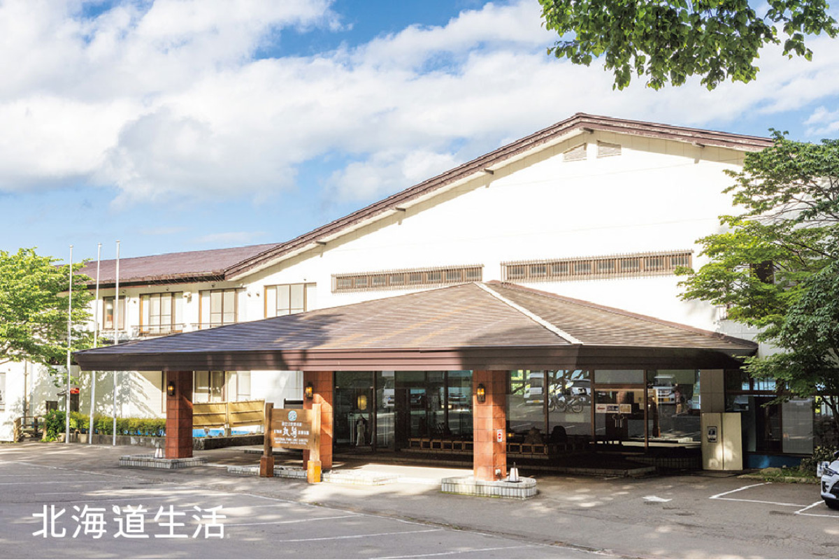 絶景の宿|支笏湖の美しい水と、秘湯に守られた老舗の宿。