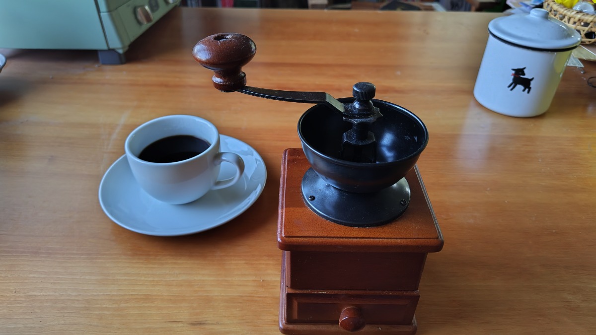 12月3日発売！「北海道生活」冬号は「北海道のコーヒー」と新千歳空港特集