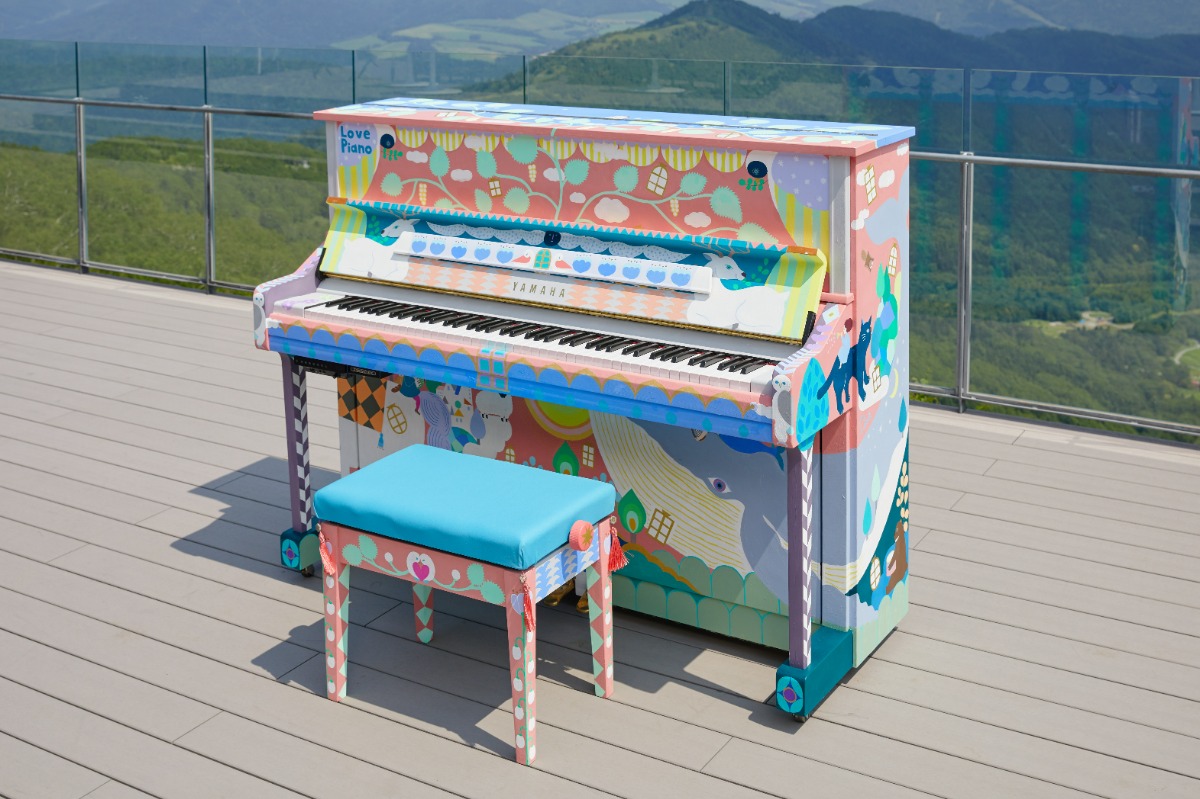 トマム｜雲海テラスに「LovePiano」が期間限定で登場！