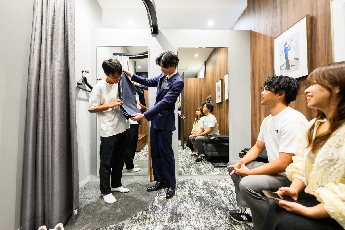 「オーダースーツって難しそう・・・」そんなイメージが変わる!初めてでも安心なGINZAグローバルスタイル体験記【inならファミリー】
