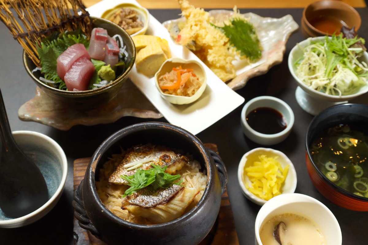 【まいにちランチvol.10】食彩味処 おおにし（徳島市）／居酒屋さんの日替わり定食
