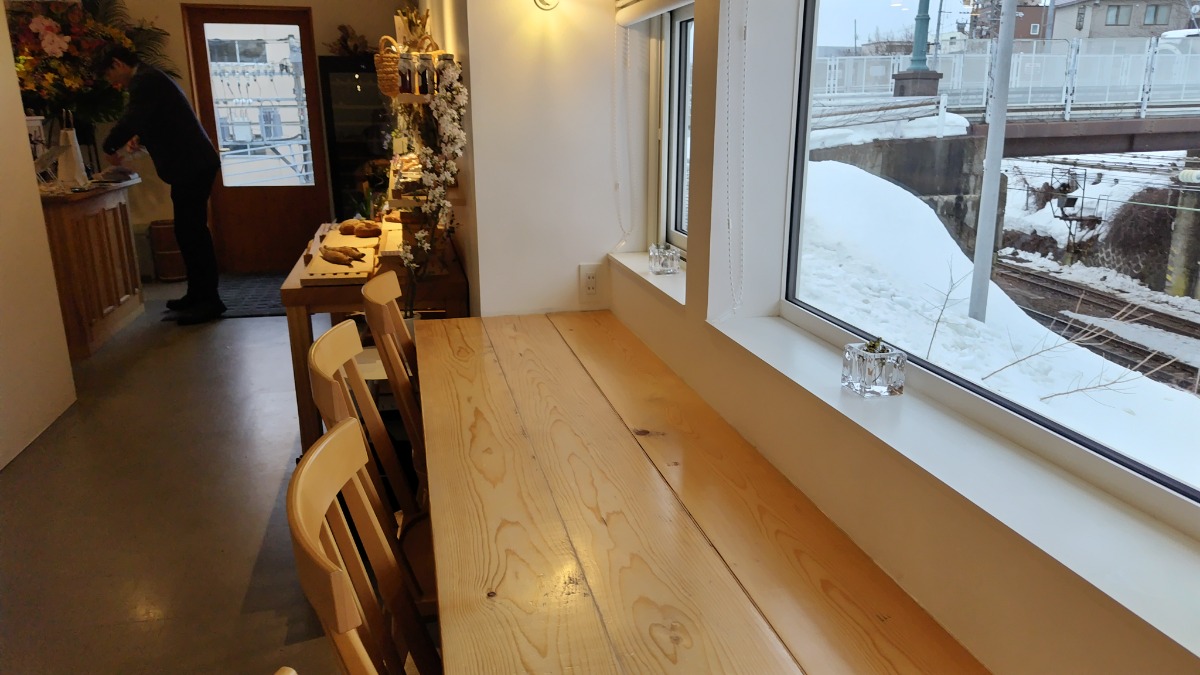 北海道に移住した夫妻の想いを受けて、小樽にパンカフェ＆宿がオープン。