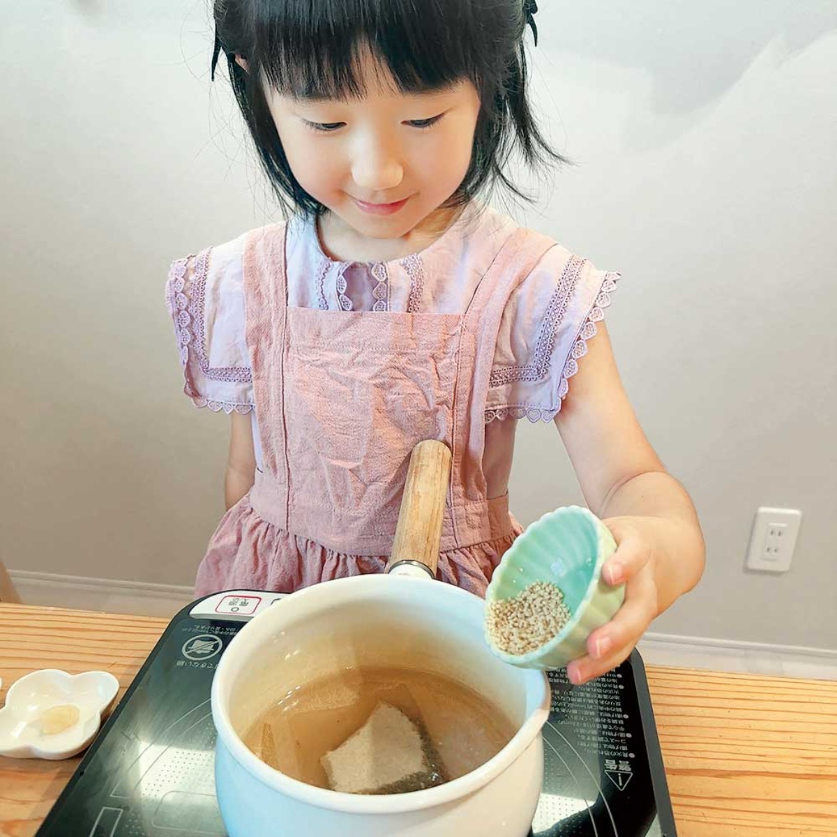 【お料理レシピ】おつきさまラーメン/cotocotoみさき先生の「親子でつくろう!はじめてキッチン」