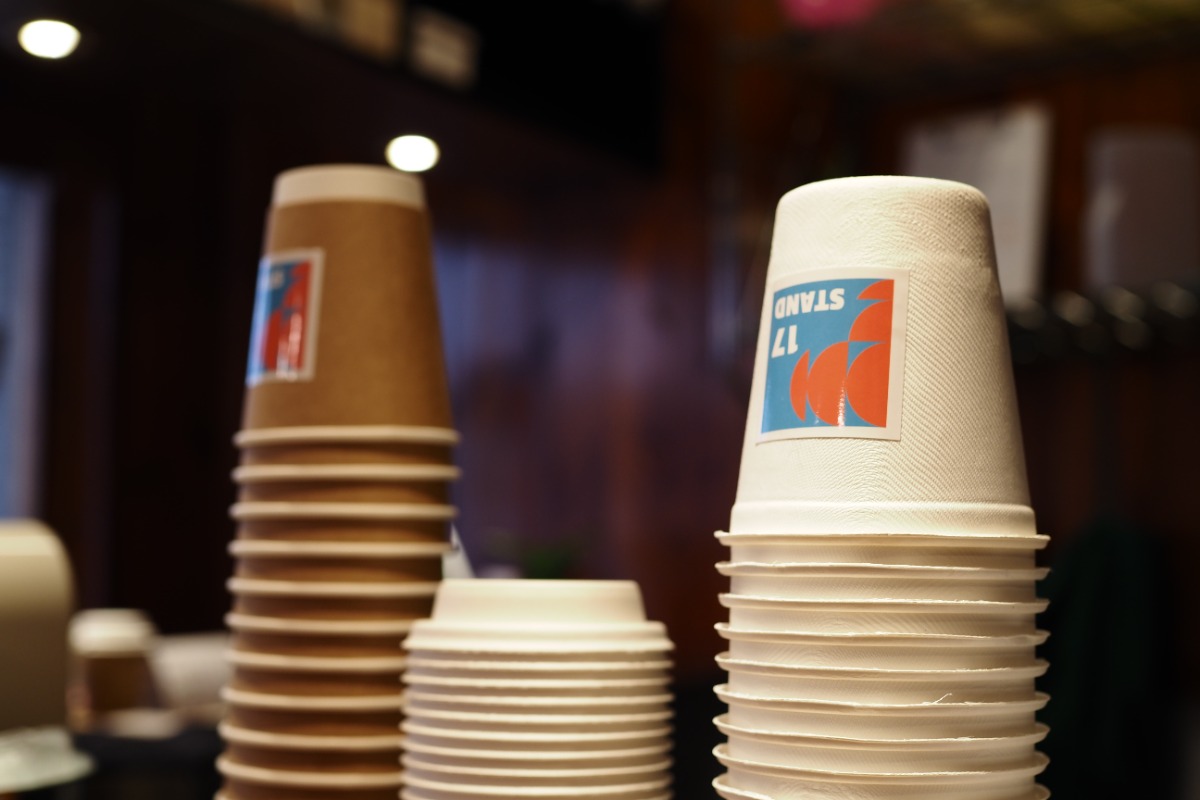 《17STAND》朝8時から営業する自家焙煎コーヒースタンド