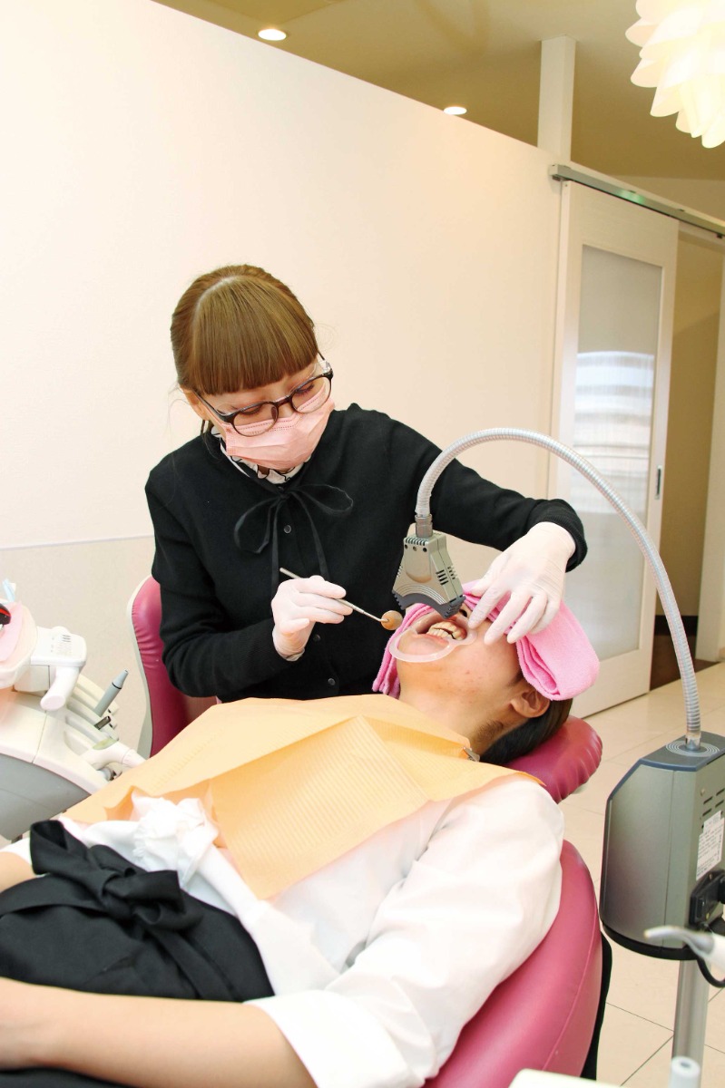 アイル歯科クリニック【bibibi 2026 Spring】新年度こそ ホワイトニングで印象アップ！