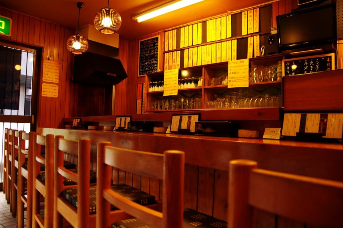 吉田類さんに教えたい。徳島にはリアル“深夜食堂”の「居酒屋」があるんです！と