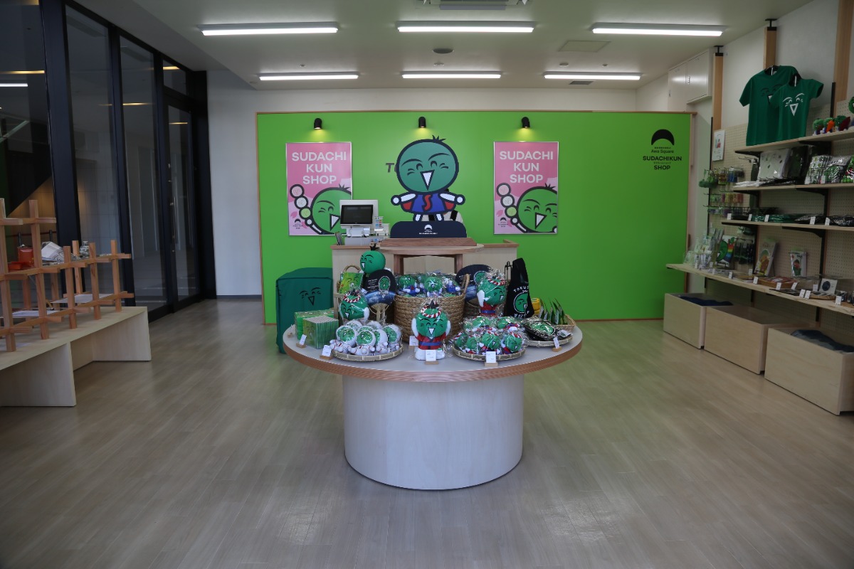 《すだちくんショップ　 徳島情報発信拠点AwaSquare》徳島県のキャラクター・すだちくんの公式ショップオープン！
