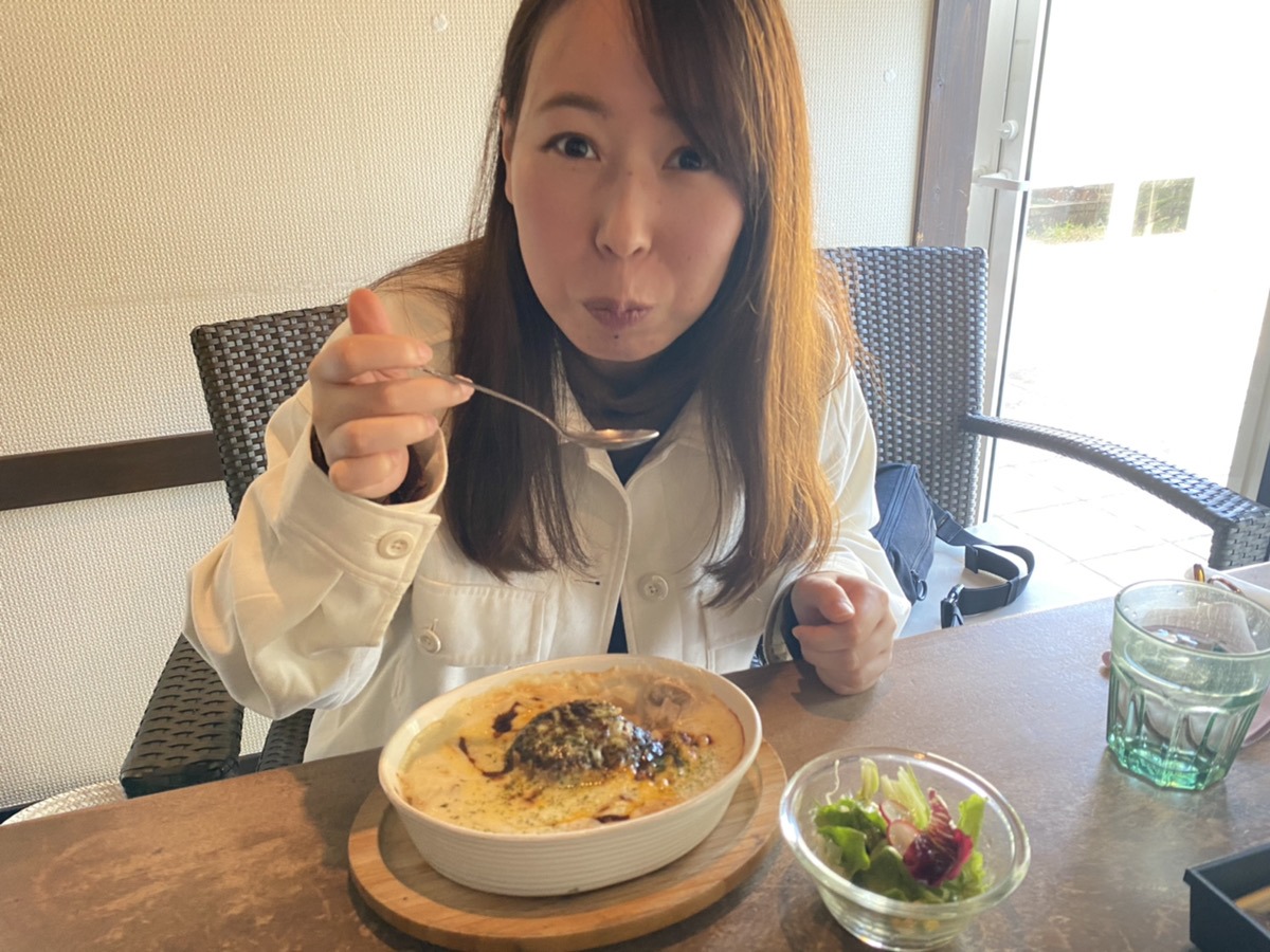 《徳島の肉vol.10》とろ～り、アツアツ!徳島の人気カフェのハンバーグドリア