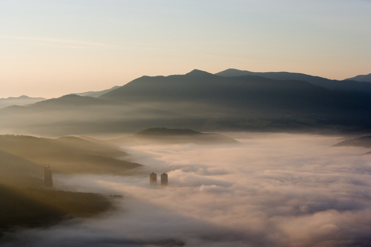 天空の絶景。トマム「雲海テラス」5月13日にオープン