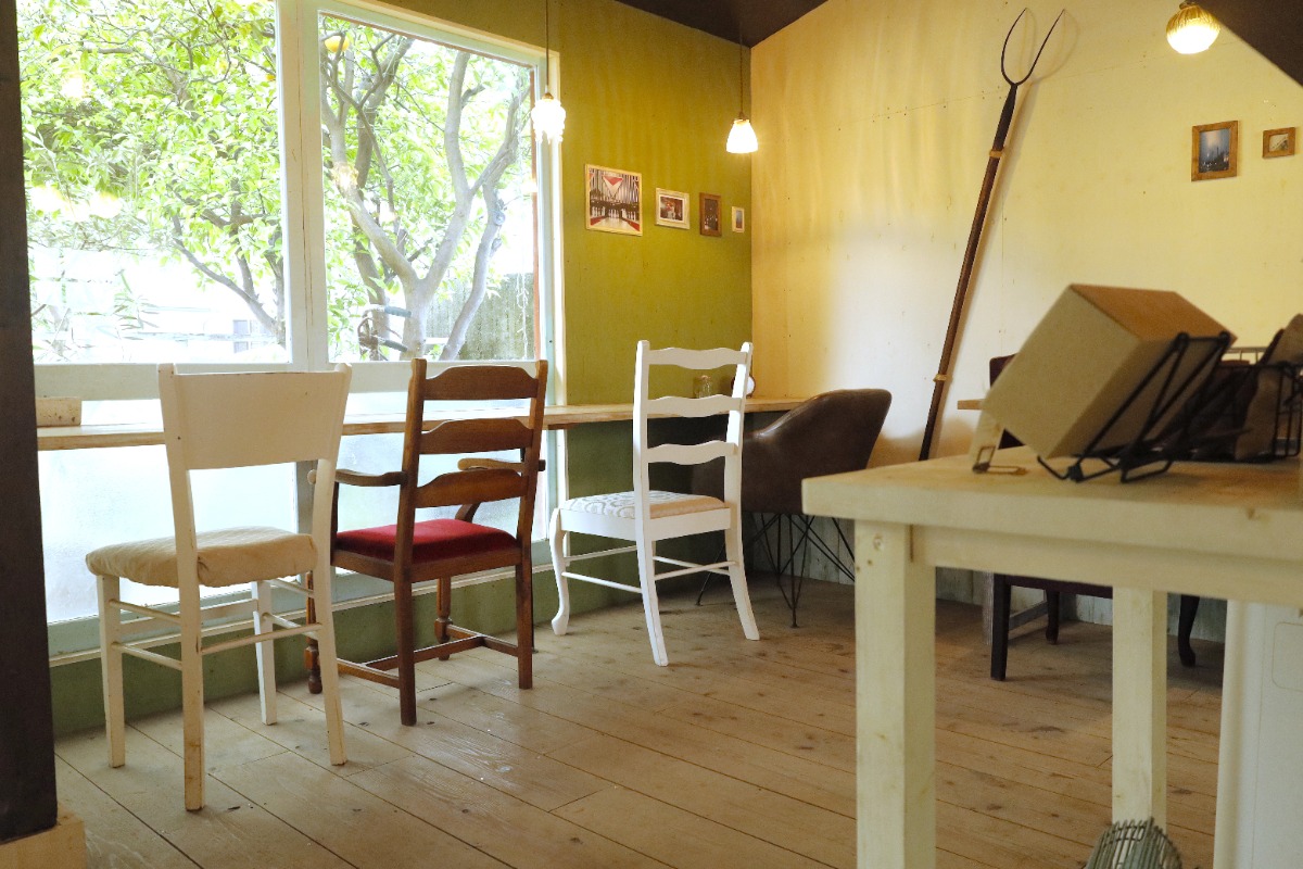 【徳島＆淡路島のジェラートNEWS】PICCOLOTTO & GREEN HOUSE Café（兵庫県洲本市）レトロな緑あふれるカフェで ジェラートをいただく