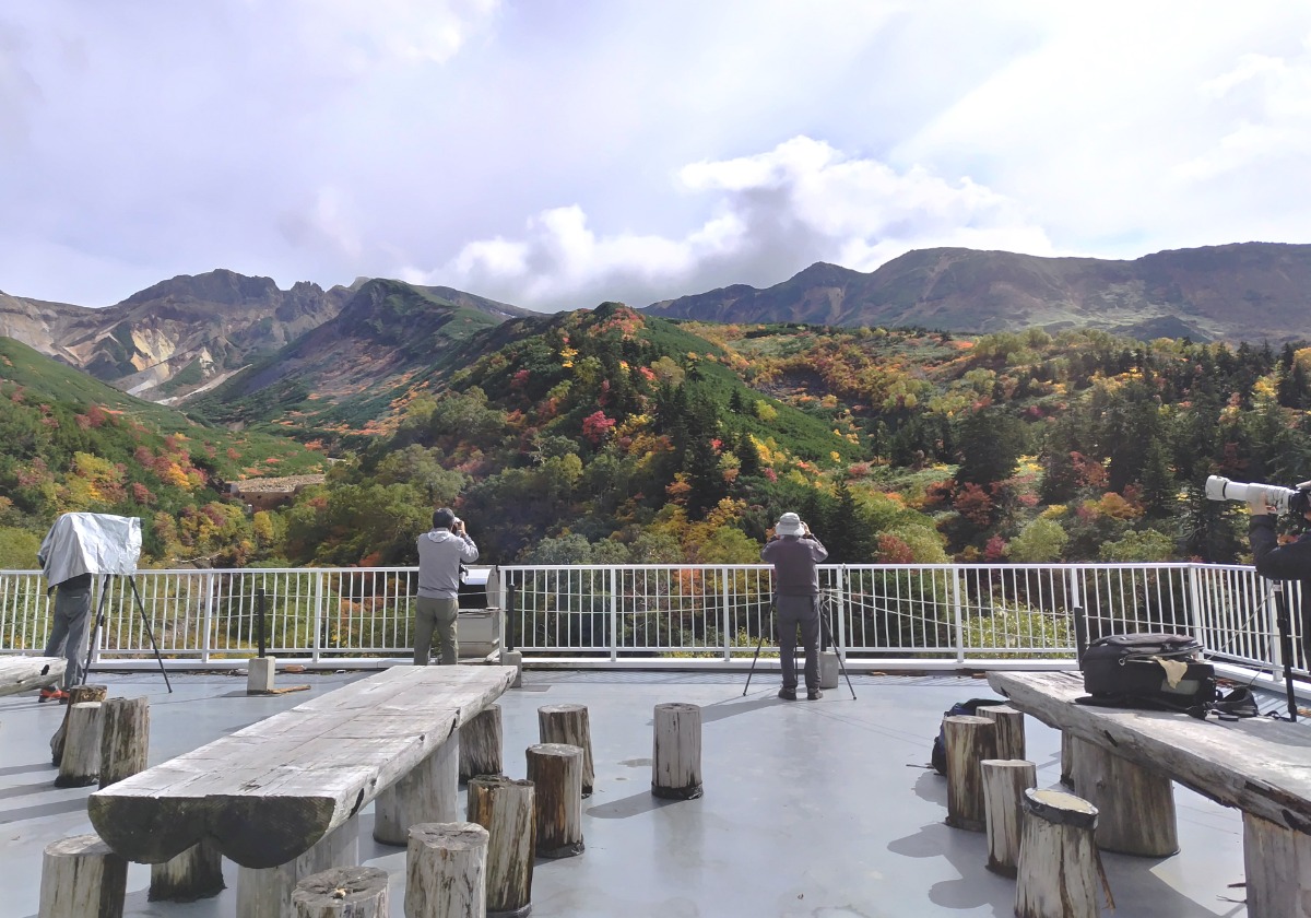 やぎさん取材日記｜日本一早い、北海道の紅葉を見られる温泉宿。