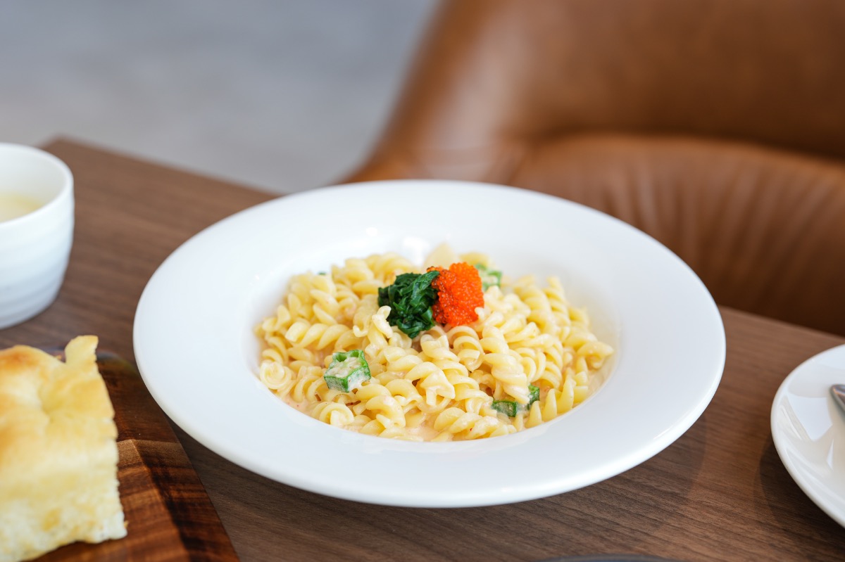 【新店】20種類以上のデリと焼きたてフォカッチャが食べ放題 | Deli&Buffet OLIVE(デリ&ブッフェ オリーブ)