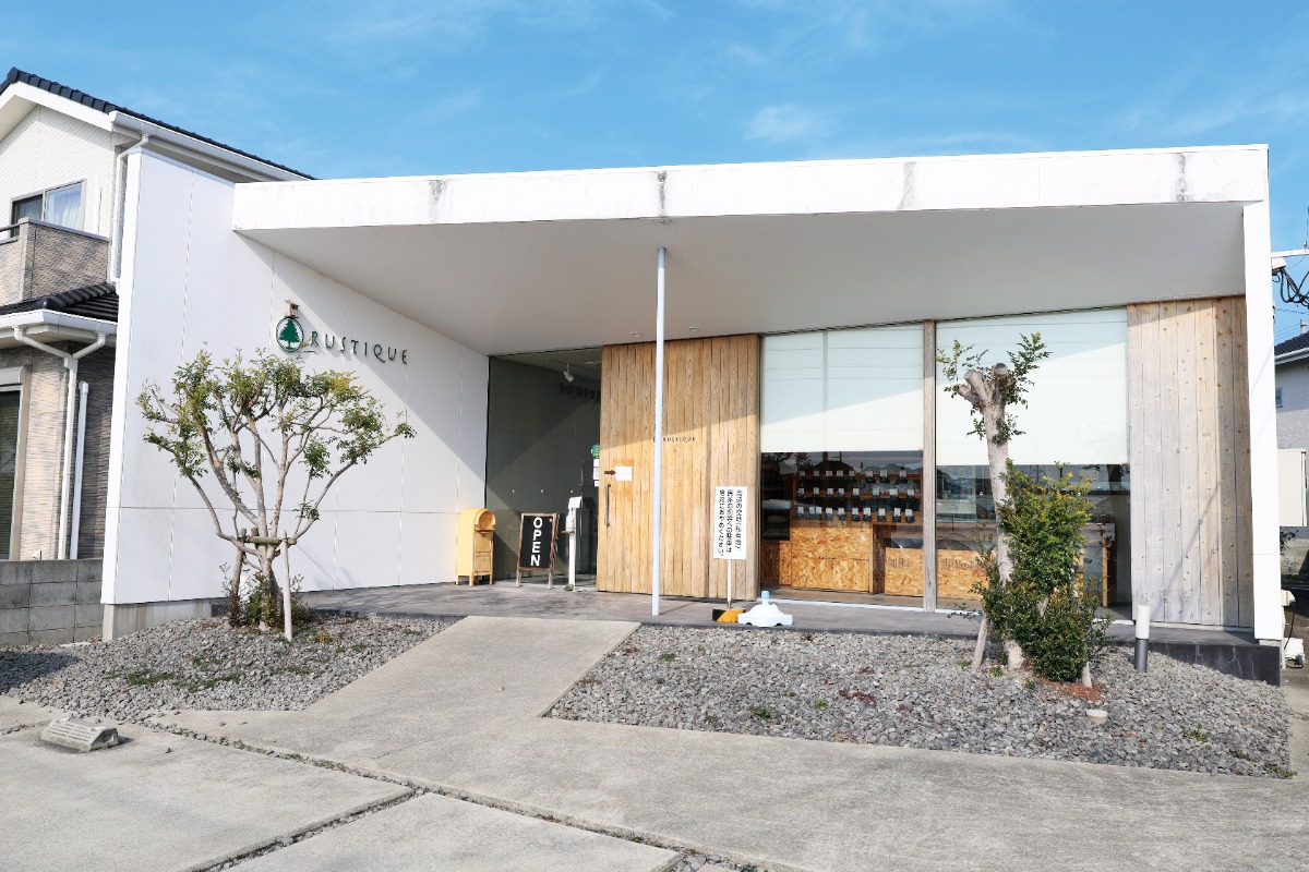 【徳島パン部／クチコミベーカリー】リュスティック（板野郡藍住町）ザクザクのクロワッサン生地からなるデニッシュに注目！