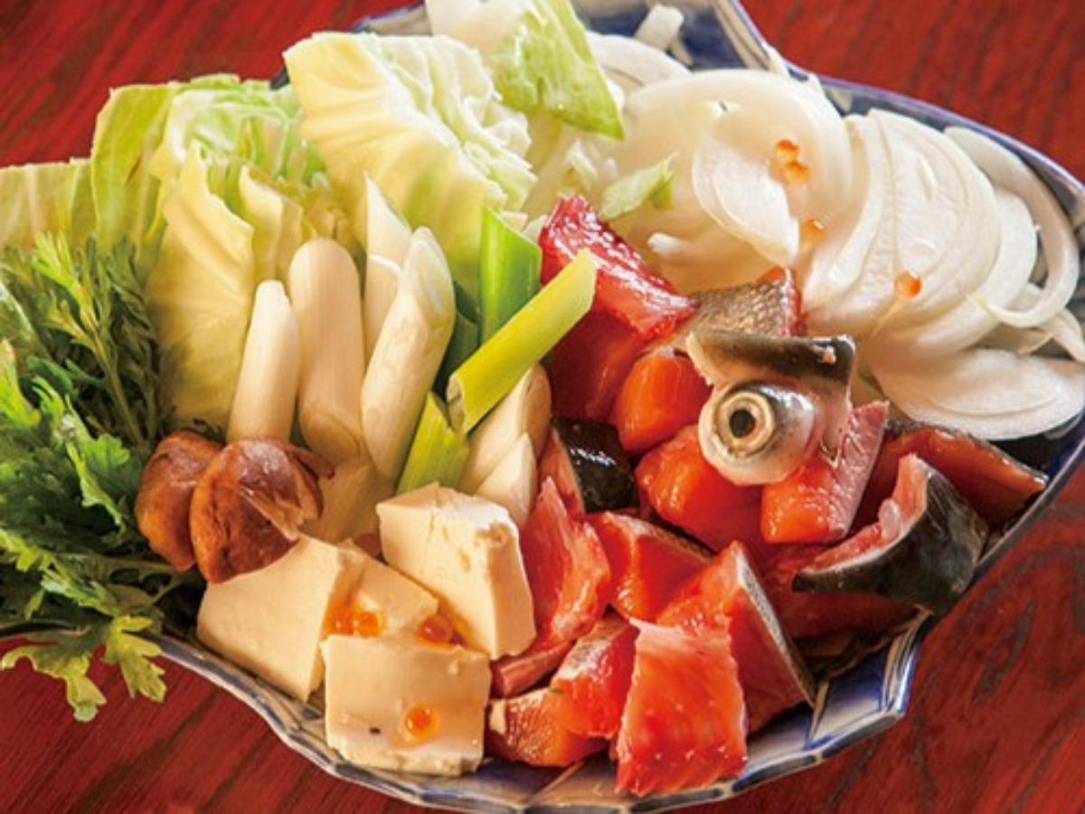 北海道 郷土料理 歴史のレシピ｜石狩鍋　ルーツは漁師のまかない