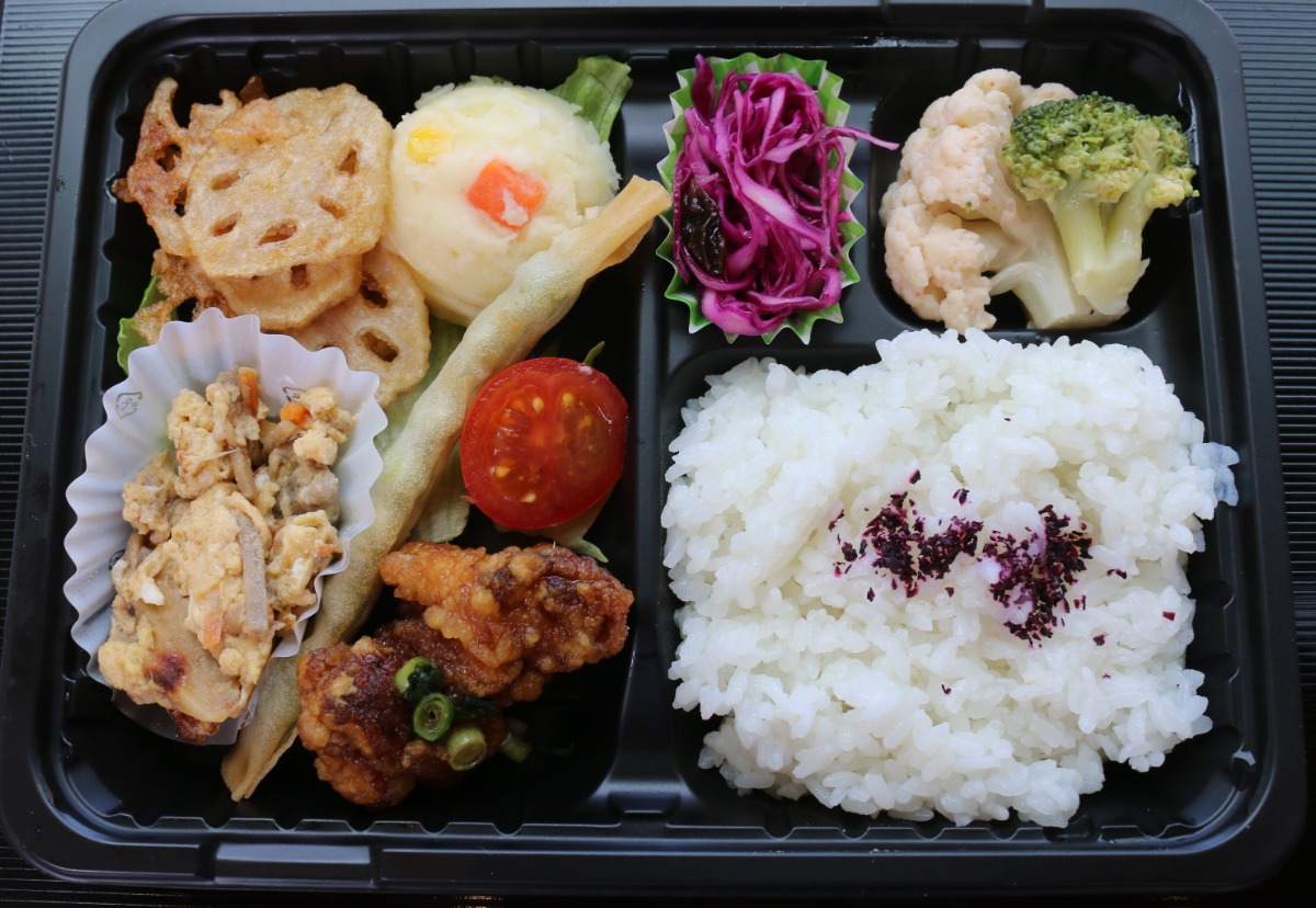 《県庁前クレエール》自慢の阿波牛料理から日替わりランチまで、多彩な一皿に想いを込めて