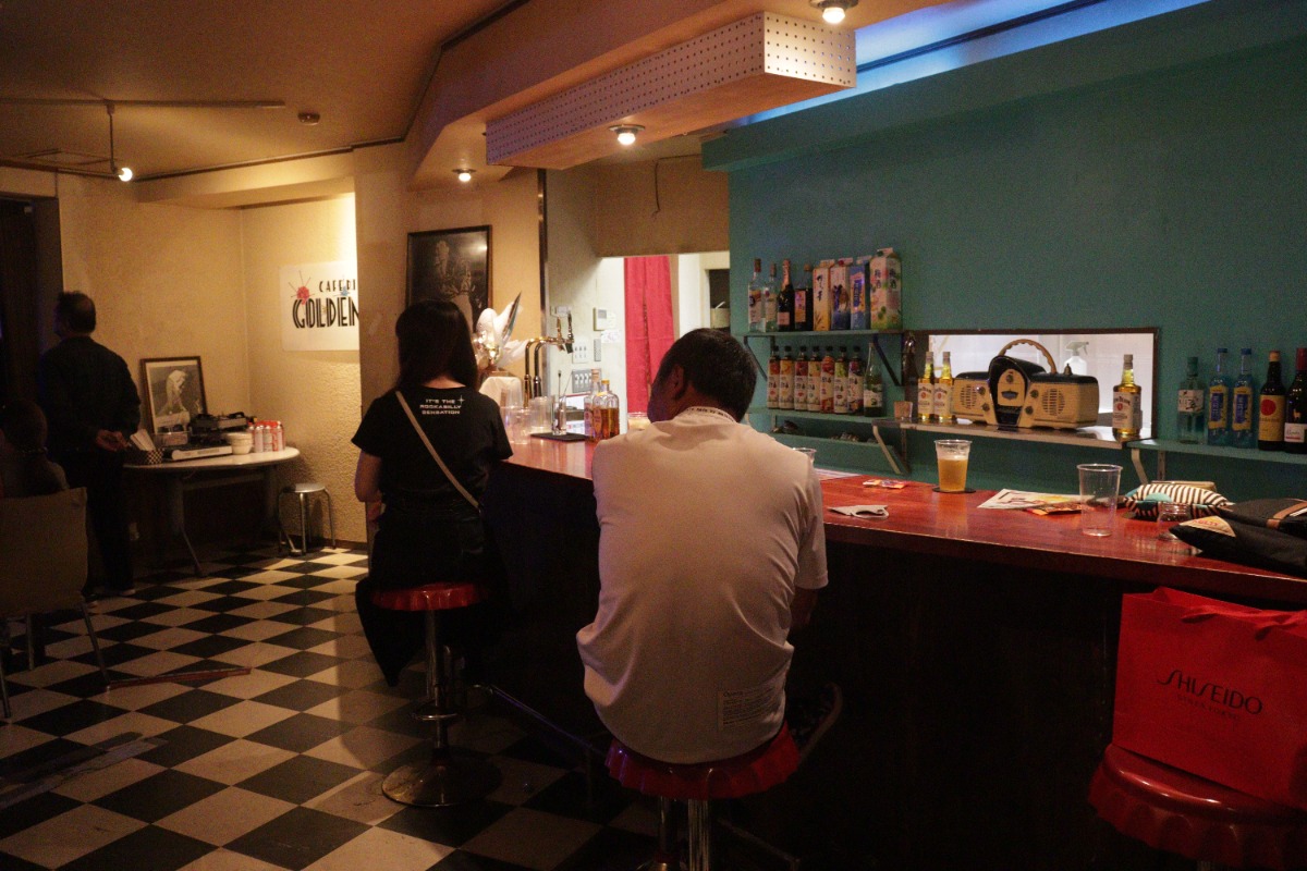 《GOLDEN AGE-徳島-》飲んで、聴いて、語り合う。大人の夜を楽しむライブバー!